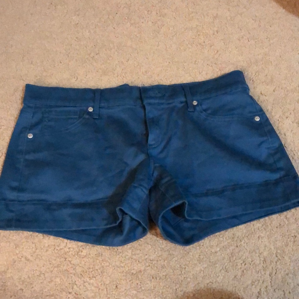Gap shorts